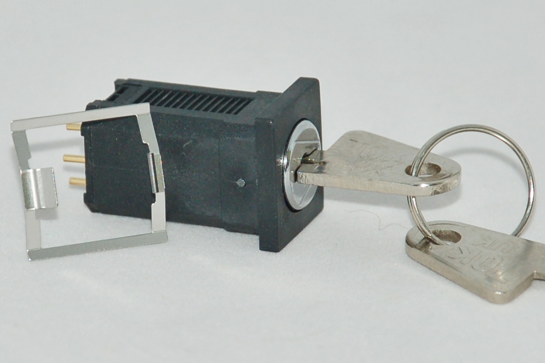 TOK M1/HA-AA-AJ Key Switch - 3 circuit selector - See our fabulous new pricing on this item....!